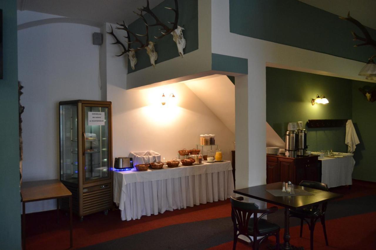 Hotel Cerny Orel Zatec Zewnętrze zdjęcie
