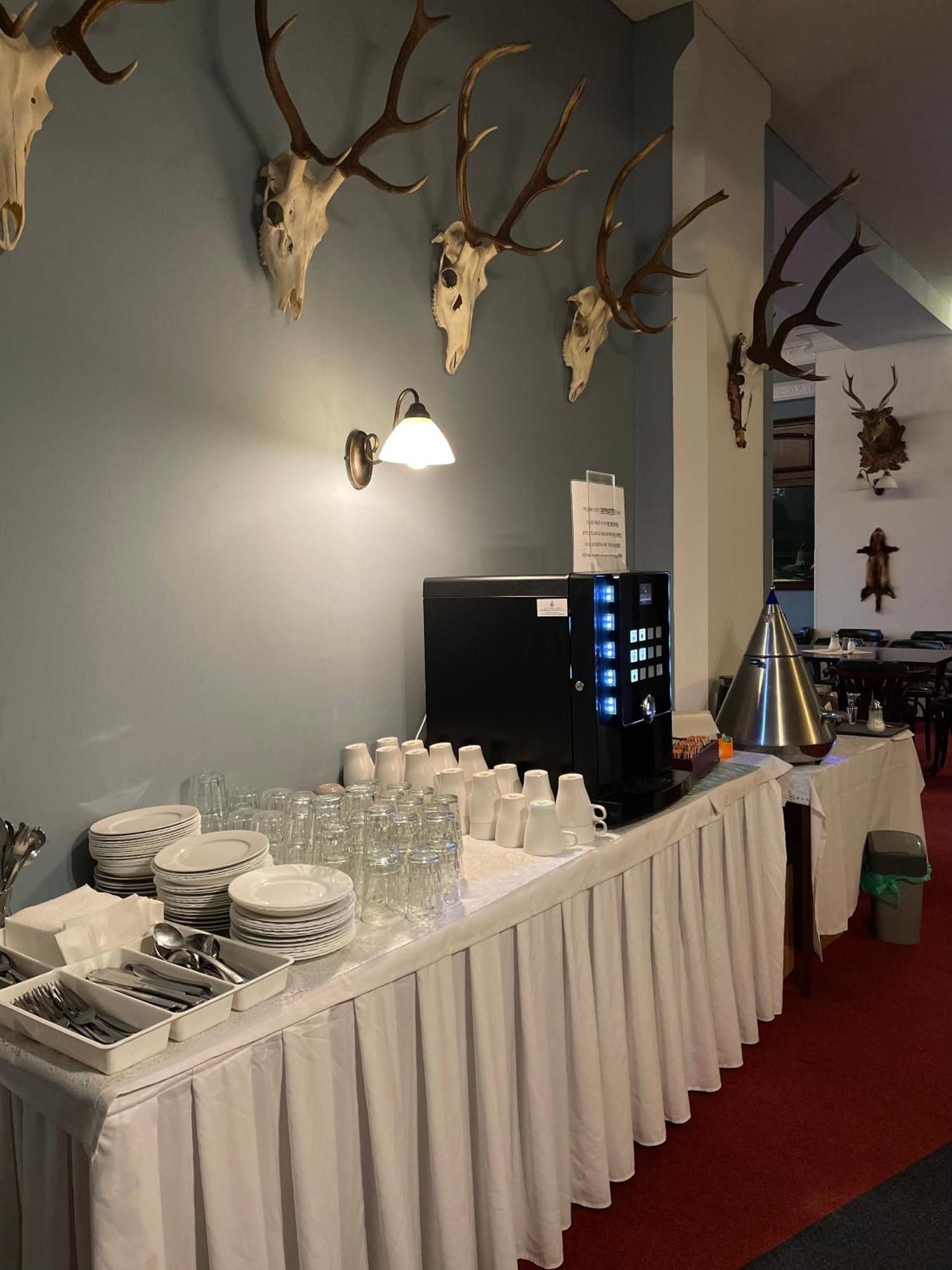 Hotel Cerny Orel Zatec Zewnętrze zdjęcie