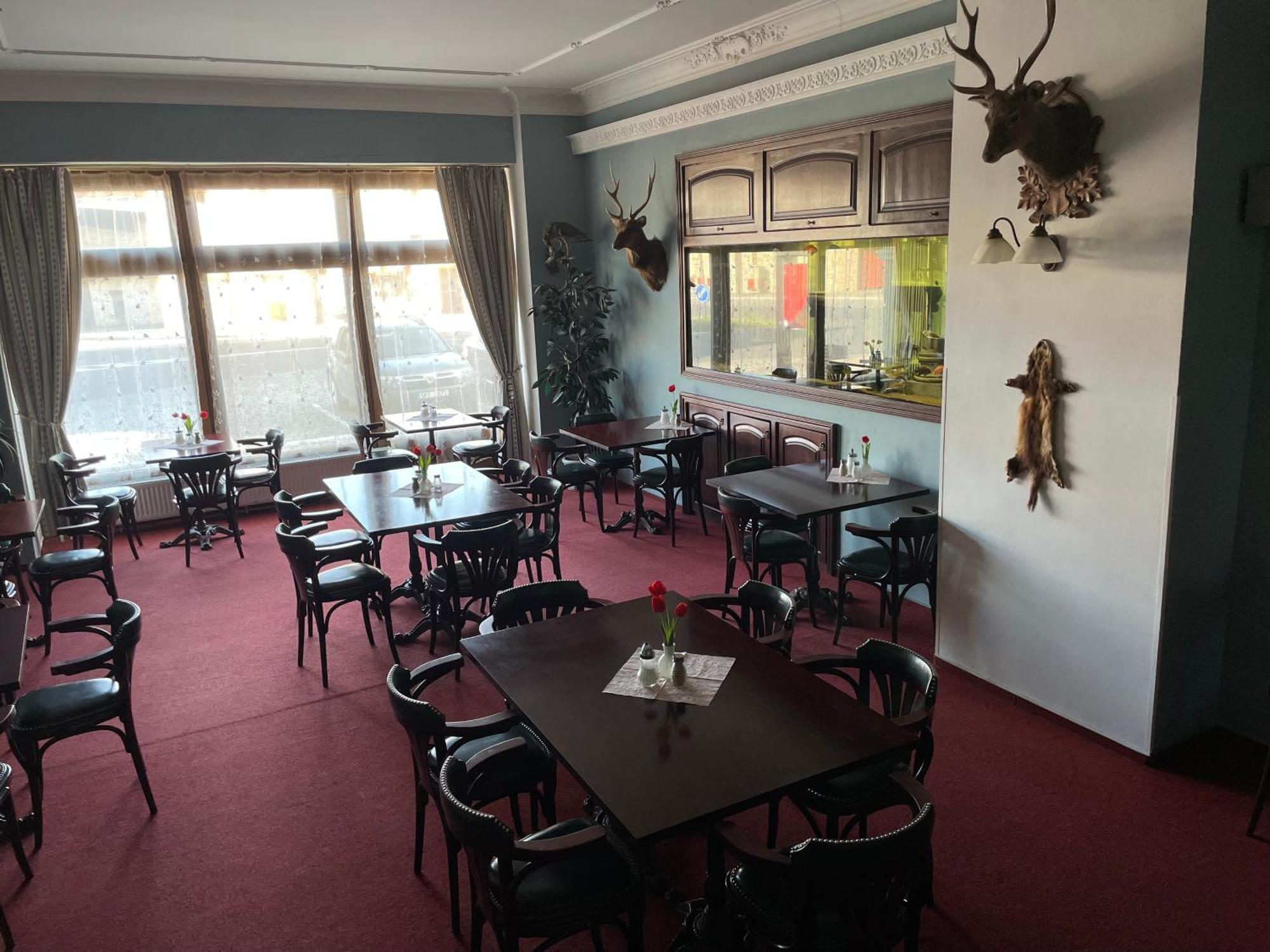 Hotel Cerny Orel Zatec Zewnętrze zdjęcie
